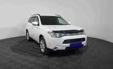 Mitsubishi Outlander 2012 года за 6 300 000 тг. в Алматы фото 3