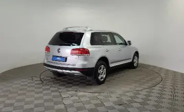 Volkswagen Touareg 2006 года за 3 990 000 тг. в Алматы