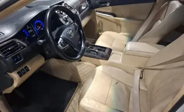 Toyota Camry 2014 года за 9 590 000 тг. в Алматы фото 5