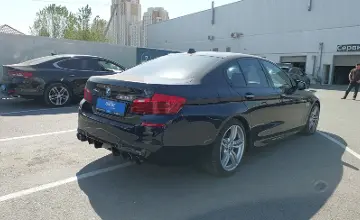 BMW 5 серии 2015 года за 13 690 000 тг. в Шымкент фото 3