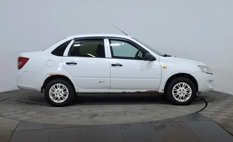 LADA (ВАЗ) Granta 2014 года за 1 470 000 тг. в Астана фото 4