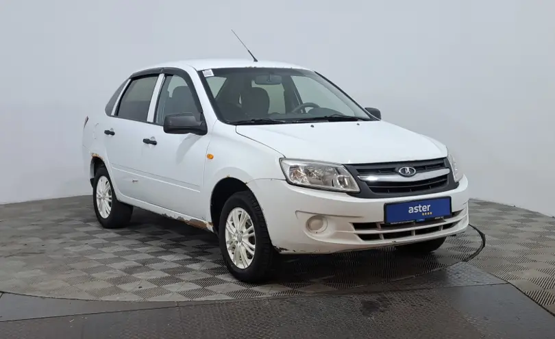 LADA (ВАЗ) Granta 2014 года за 1 470 000 тг. в Астана фото 3