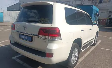 Toyota Land Cruiser 2017 года за 29 500 000 тг. в Алматы фото 3