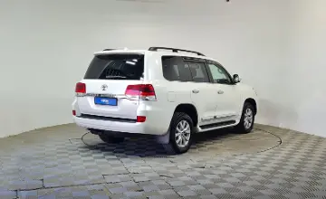 Toyota Land Cruiser 2017 года за 29 500 000 тг. в Алматы