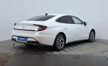 Hyundai Sonata 2020 года за 10 000 000 тг. в Астана