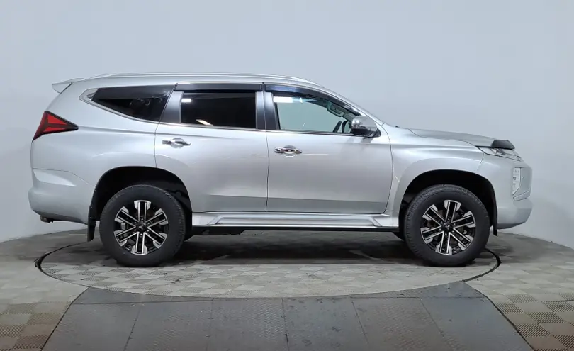 Mitsubishi Montero Sport 2021 года за 15 060 000 тг. в Астана фото 4