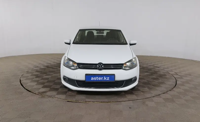 Volkswagen Polo 2015 года за 2 290 000 тг. в Шымкент фото 2