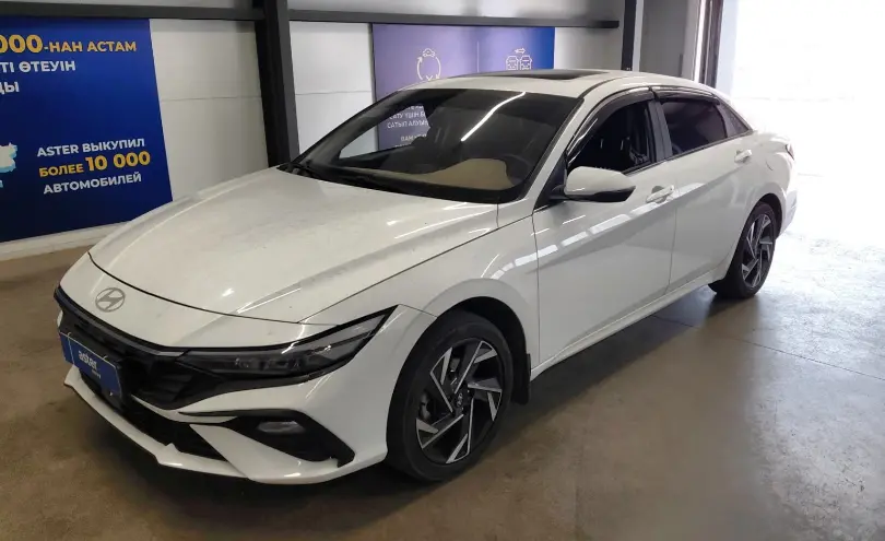 Hyundai Elantra 2024 года за 8 190 000 тг. в Астана