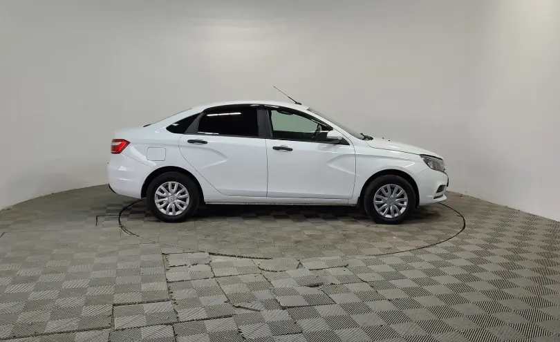 LADA (ВАЗ) Vesta 2020 года за 4 350 000 тг. в Алматы фото 4