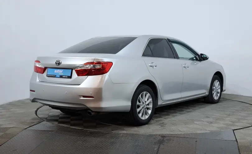 Toyota Camry 2012 года за 7 790 000 тг. в Астана фото 5