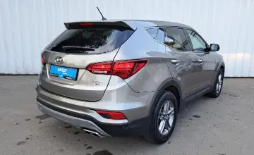 Hyundai Santa Fe 2017 года за 8 700 000 тг. в Алматы