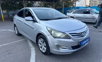 Hyundai Solaris 2015 года за 4 000 000 тг. в Алматы фото 2