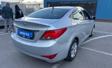 Hyundai Solaris 2015 года за 4 000 000 тг. в Алматы фото 3