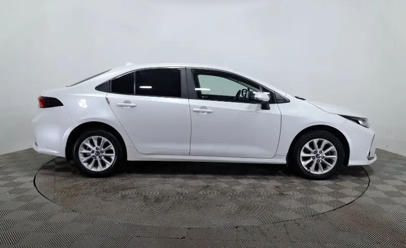 Toyota Corolla 2022 года за 8 990 000 тг. в Астана фото 4