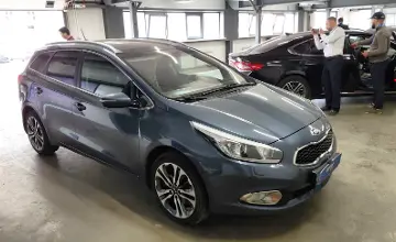 Kia Ceed 2014 года за 6 590 000 тг. в Астана фото 2