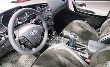 Kia Ceed 2014 года за 6 590 000 тг. в Астана фото 5