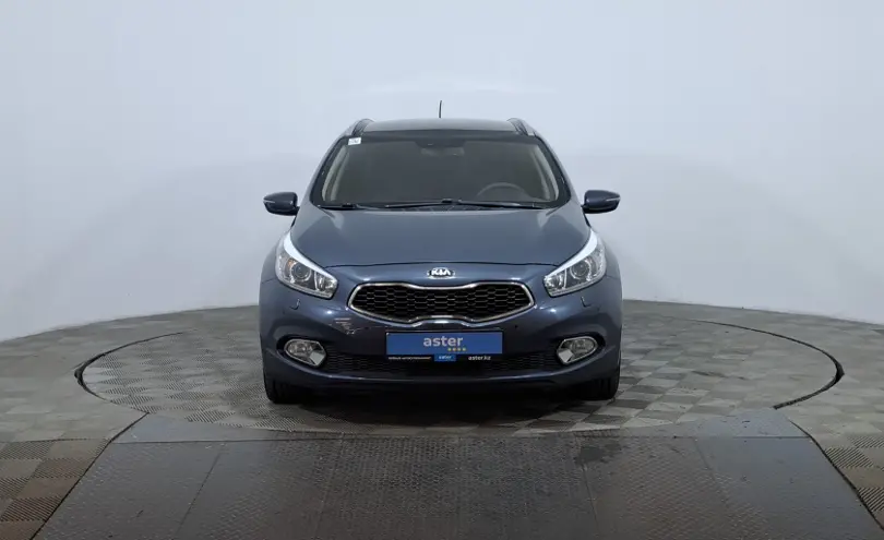 Kia Ceed 2014 года за 6 290 000 тг. в Астана фото 2