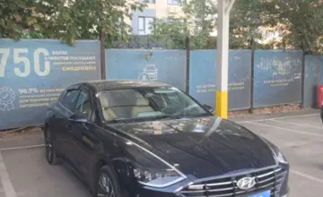 Hyundai Sonata 2020 года за 11 990 000 тг. в Алматы фото 2