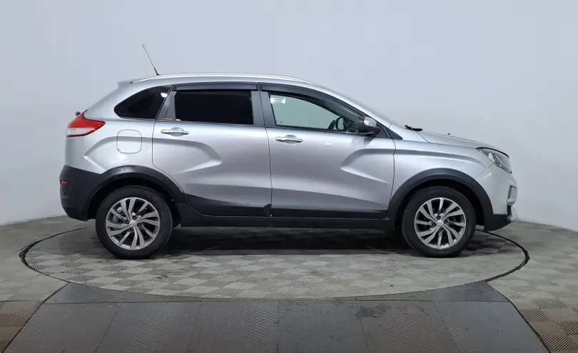 LADA (ВАЗ) XRAY Cross 2021 года за 4 550 000 тг. в Астана фото 4