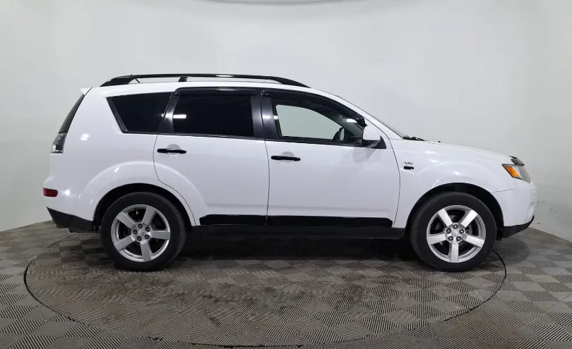 Mitsubishi Outlander 2007 года за 5 180 000 тг. в Астана фото 4