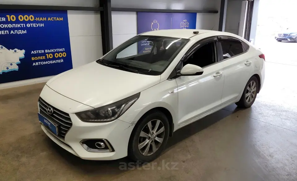2019 Hyundai Accent