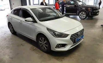 Hyundai Accent 2019 года за 5 990 000 тг. в Астана фото 2
