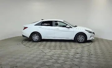 Hyundai Elantra 2022 года за 7 490 000 тг. в Алматы фото 4