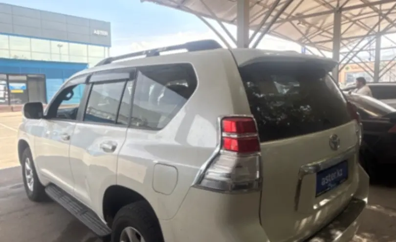 Toyota Land Cruiser Prado 2011 года за 16 590 000 тг. в Алматы фото 4