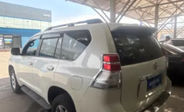 Toyota Land Cruiser Prado 2011 года за 16 590 000 тг. в Алматы фото 4