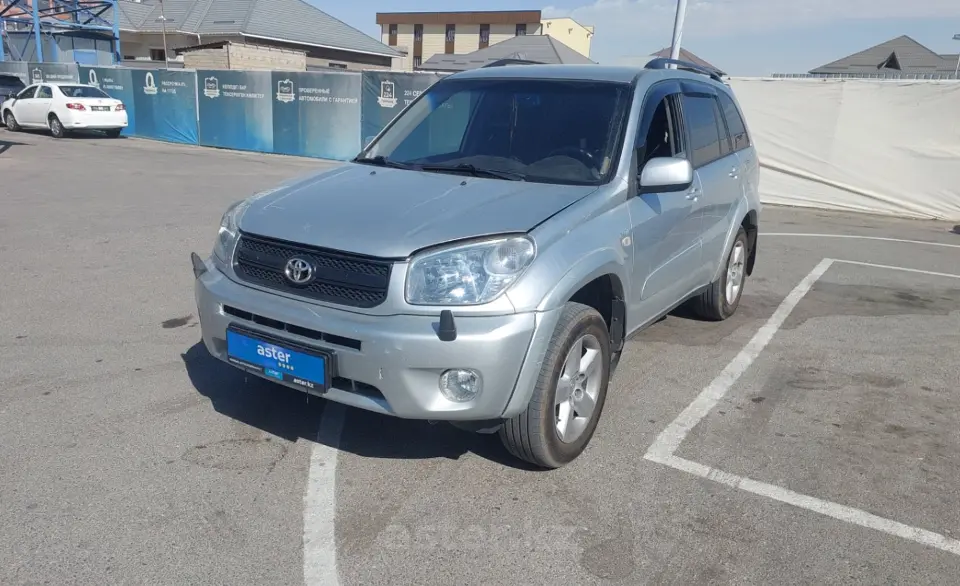 2003 Toyota RAV4