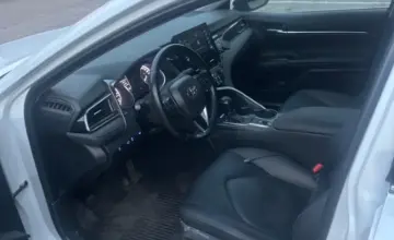 Toyota Camry 2021 года за 12 990 000 тг. в Алматы фото 5