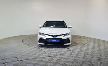 Toyota Camry 2021 года за 12 990 000 тг. в Алматы фото 2