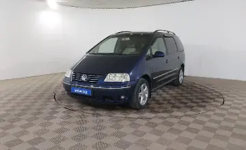 Volkswagen Sharan 2004 года за 3 000 000 тг. в Шымкент фото 1