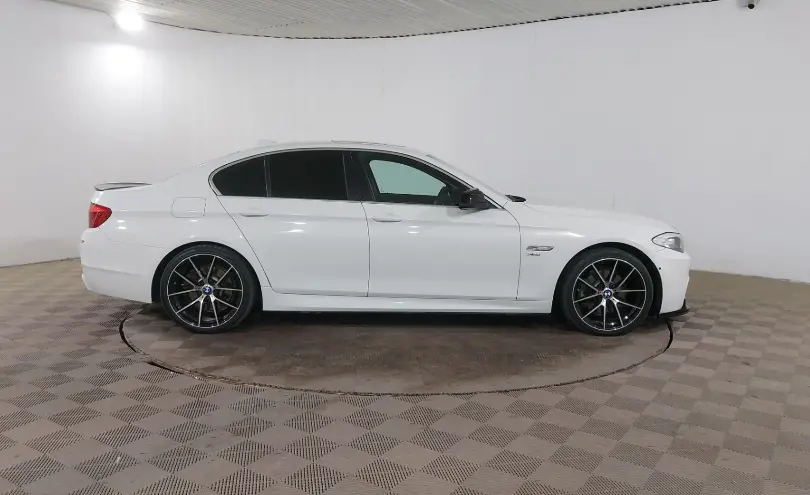 BMW 5 серии 2012 года за 8 000 000 тг. в Шымкент фото 4