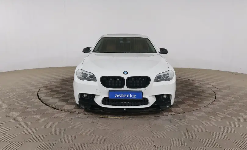 BMW 5 серии 2012 года за 8 000 000 тг. в Шымкент фото 2