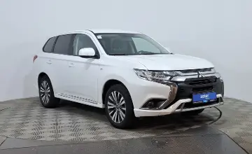 Mitsubishi Outlander 2022 года за 10 490 000 тг. в Астана фото 3