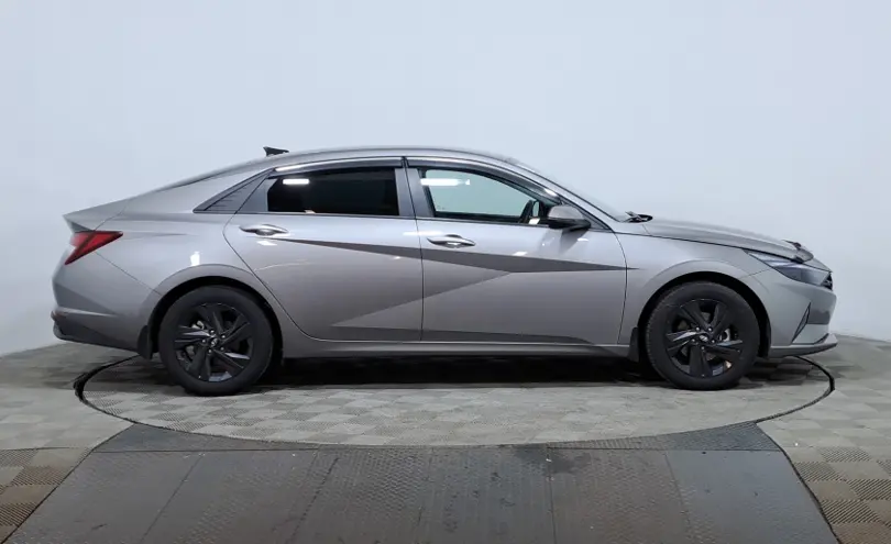 Hyundai Elantra 2023 года за 8 220 000 тг. в Астана фото 4