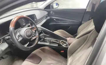 Hyundai Elantra 2023 года за 8 490 000 тг. в Астана фото 5