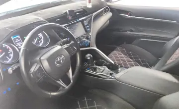Toyota Camry 2020 года за 12 290 000 тг. в Астана фото 5