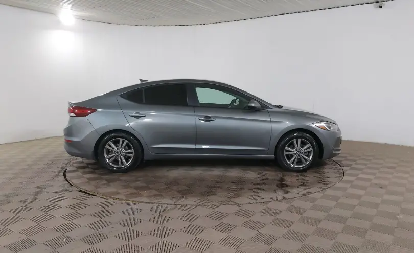 Hyundai Elantra 2017 года за 7 875 000 тг. в Шымкент фото 4