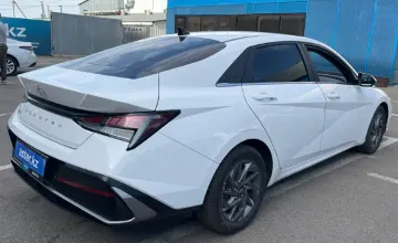 Hyundai Elantra 2023 года за 8 290 000 тг. в Алматы фото 3