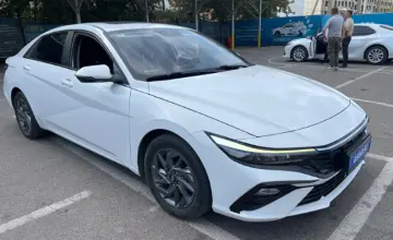 Hyundai Elantra 2023 года за 8 290 000 тг. в Алматы фото 2