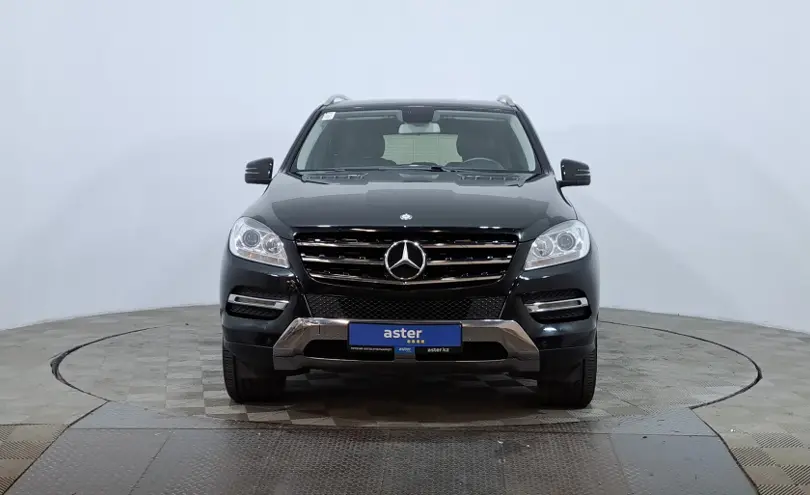 Mercedes-Benz M-Класс 2013 года за 10 990 000 тг. в Астана фото 2