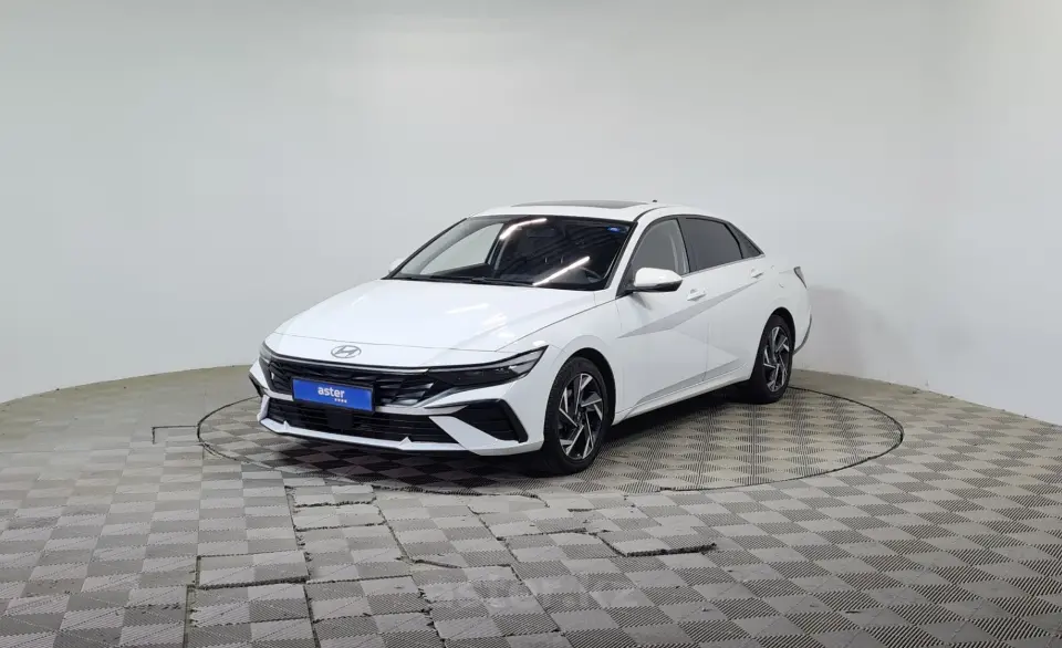 2024 Hyundai Elantra
