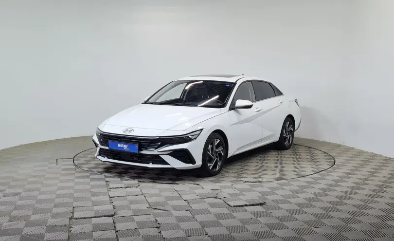 Hyundai Elantra 2024 года за 8 390 000 тг. в Алматы