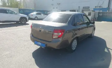 LADA (ВАЗ) Granta 2015 года за 2 300 000 тг. в Шымкент фото 3