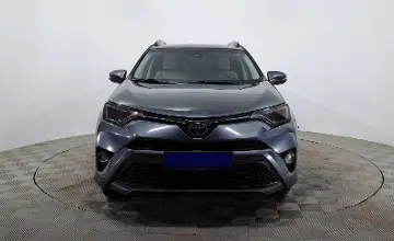 Toyota RAV4 2018 года за 9 590 000 тг. в Астана фото 2