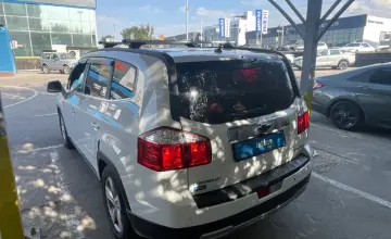 Chevrolet Orlando 2013 года за 5 690 000 тг. в Алматы фото 4
