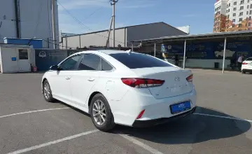 Hyundai Sonata 2019 года за 6 890 000 тг. в Шымкент фото 4