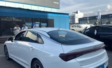 Kia K5 2025 года за 14 490 000 тг. в Алматы фото 4
